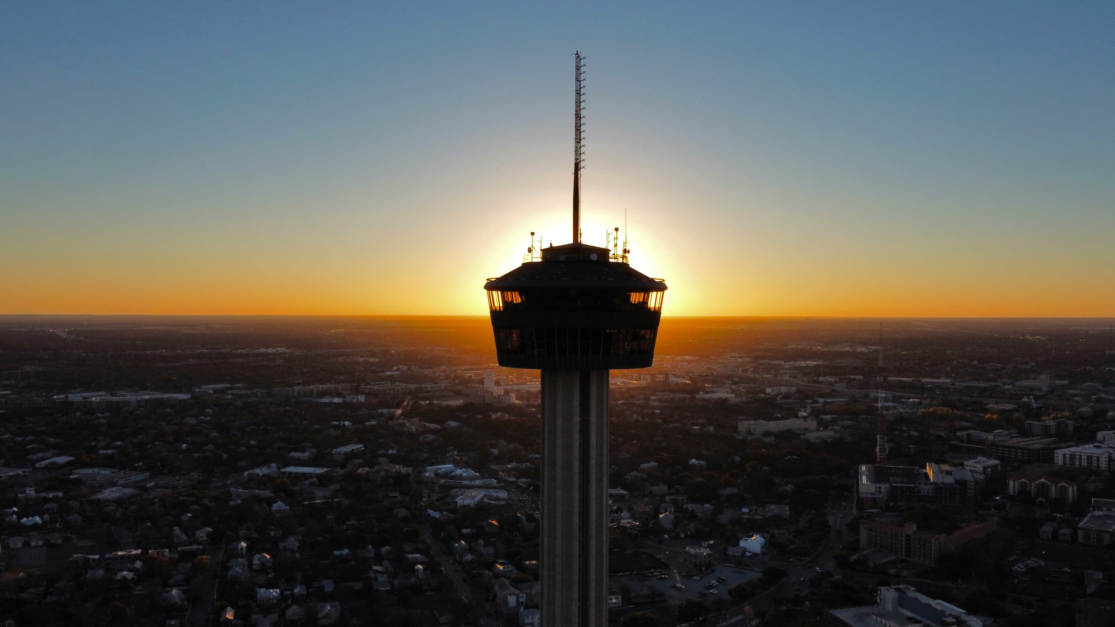 Tower of the Americas at sunset in San Antonio